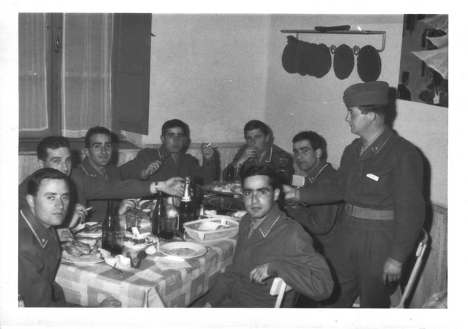 GIURAMENTO  42° CORSO AUC  ASCOLI PICENO - 27 febb 1966 - 3^  cp - rancio il giorno del giuramento